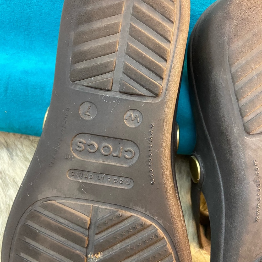 Crocs - Picture 2 of 4